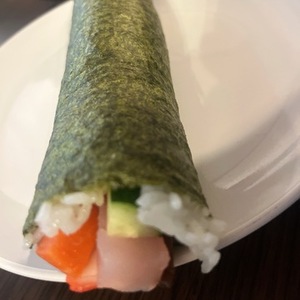 恵方巻き食べたぁ〜〜(≧∀≦)美味しい🩷🩷🩷