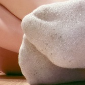 咀嚼とおなら、臭い匂いを無理矢理脱臭させられて興奮したい