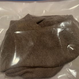 全身の臭い匂い嗅いで、靴下持って帰って、大量聖水で汚されたい