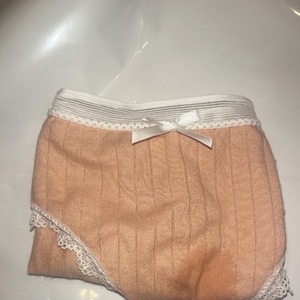 仕事ができないよしおとお嬢様の脱臭便器ストーリーに興奮したい