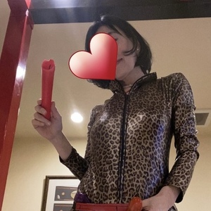 エロエロKANNAを便所でも犯すわよ🥰❤