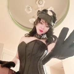 全部本革コスチュームで収容所の女署長にCBT拷問💕