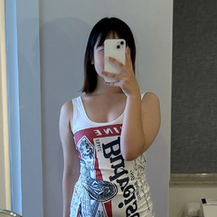 お客様が持ってきてくださったバドガールのコスプレです(*´꒳