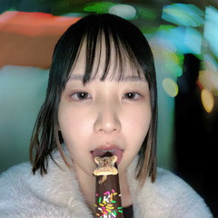 お仕事終わりに友達と新宿の夜カフェに行こう！と待ち合わせ