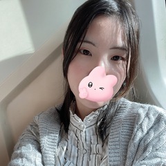 今日はお久しぶりの出勤中！  ただいま休憩中でまったり…