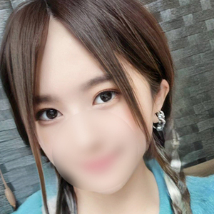 初めまして岡本リナです♪♪  初のSMなので緊張してます……