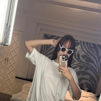 ノーブラネコグラス😎