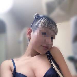 20歳くらいの