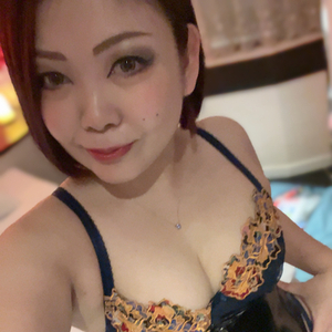 フィストって