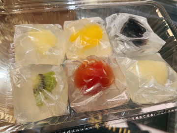 わらびもち?