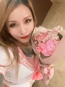 🌸