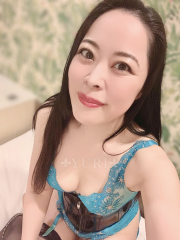 マゾの上から。