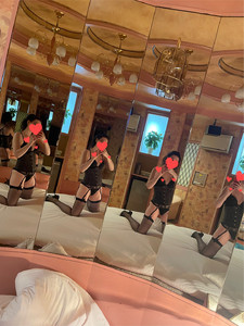 お尻フェチの君…