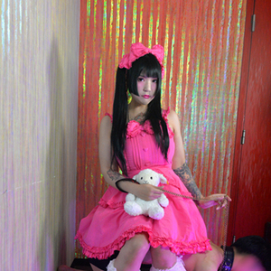 幼児退行プレイが得意なロリータ女王様が出勤！