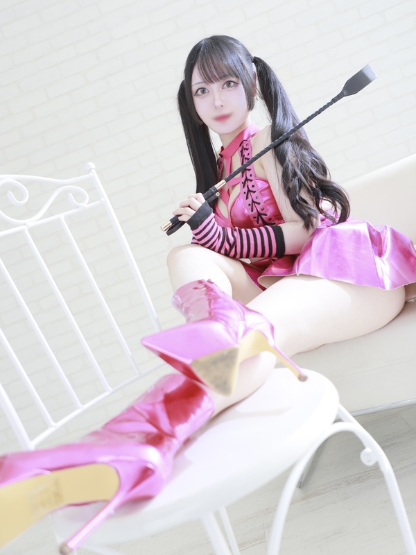 真紅（しんく）女王様