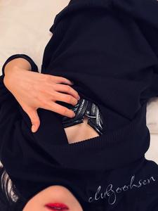 服の下のヒミツ