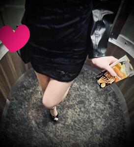 明日の出勤は。