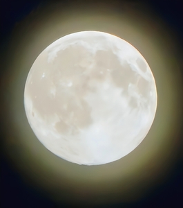 スーパームーン