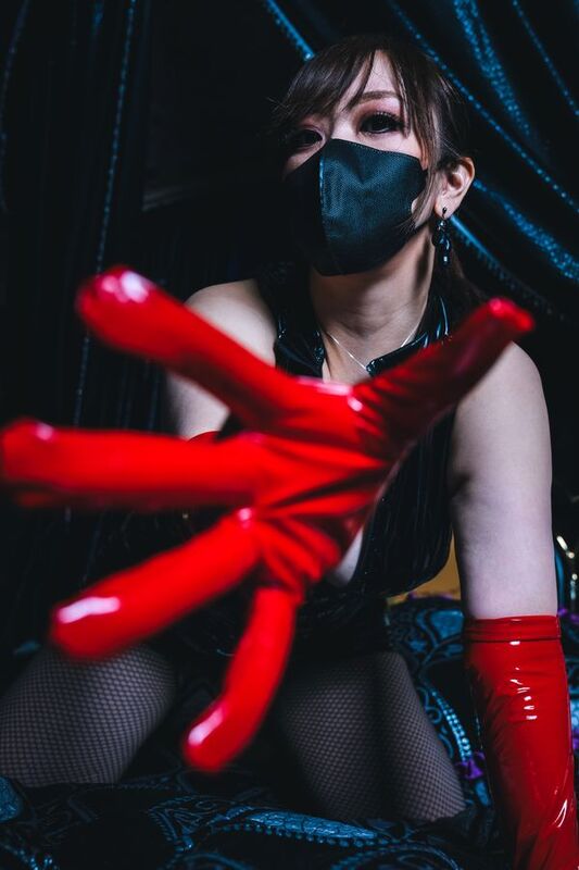 椿奈々女王様 9枚目