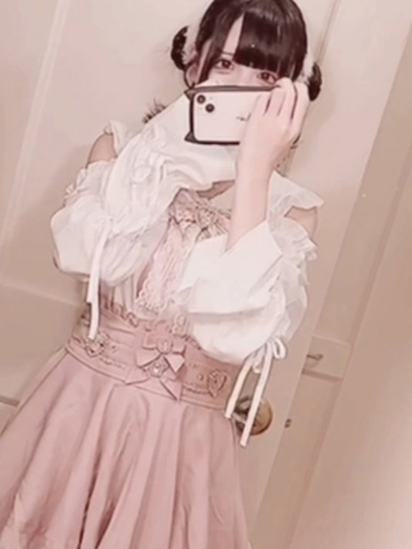 レナ(19)