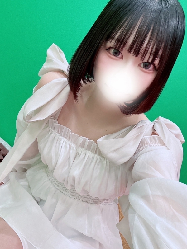 マオ(22)