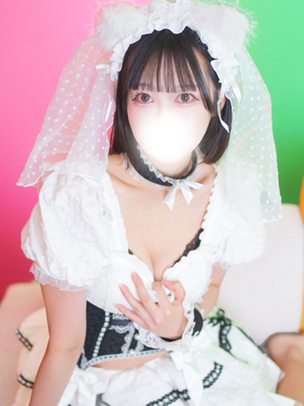 マオ(22)