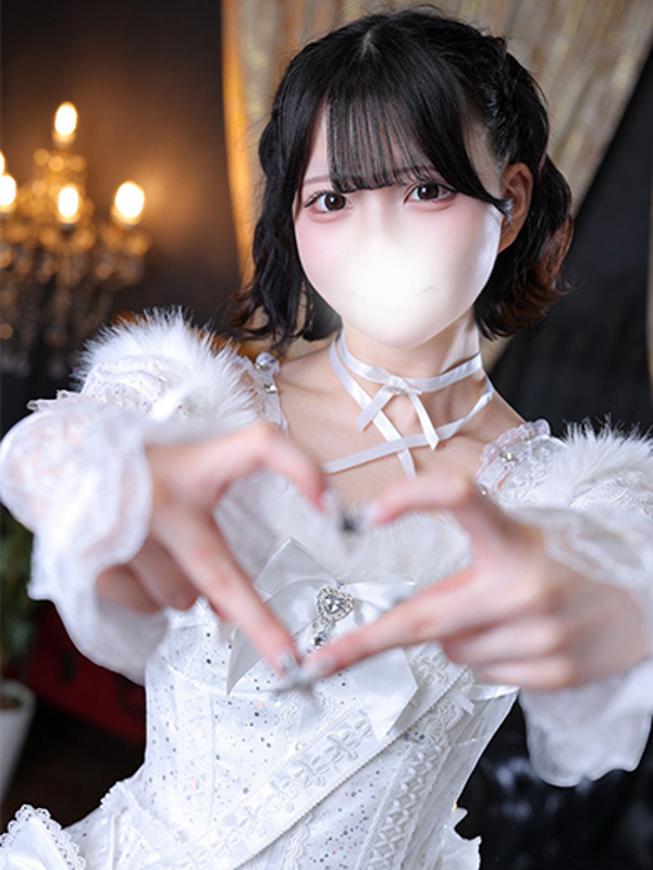 ナギサ(18)