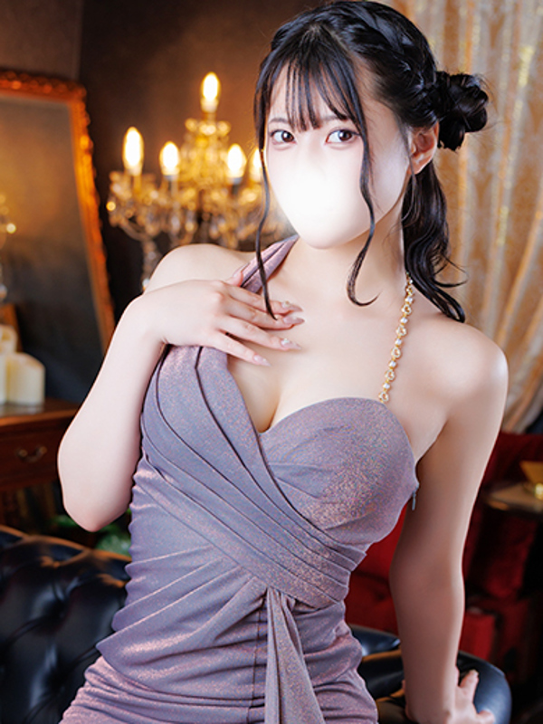 ユイナ(18)