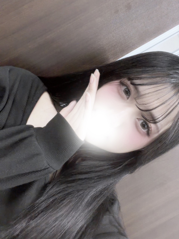 メイ(18)