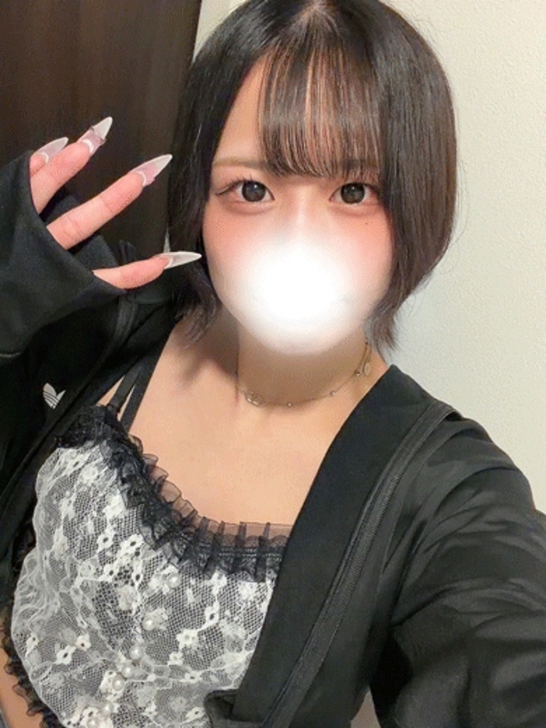 ウミ(22)