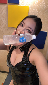 乳首で射精