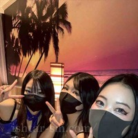 M男1人：Mistress3人　魅惑の白エナメルブーツ[後編]　ー 集団調教 ブーツフェチ ー