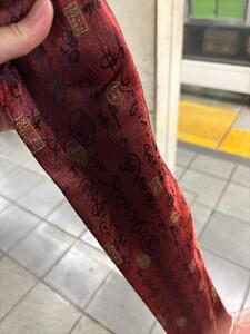 硬い棒で貫いて…