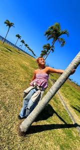 『女の子としても興奮しきれない自分がいる...』