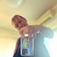 自分のものより大きくて男らしい...