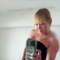 人と関わり購入するのが好きです。