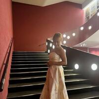 ドレスは自前です