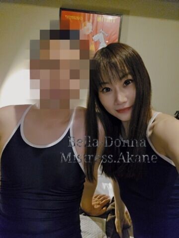 スクール水着のブタ