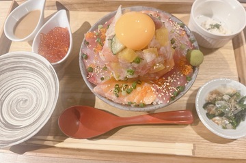 たまたま見つけた海鮮丼屋さん(*´∇`*)💕💕