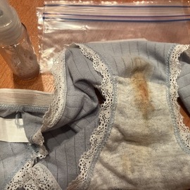 全身の臭い匂い、臭いパンツを持って帰って、大量飲尿して興奮