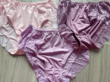 新しいパンツが3枚届いた〜🩷🩷🩷