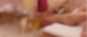 あ、ここにちょうどいい椅子があった〜🩷🩷🩷