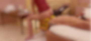 ちゃんと後ろ向きでも直接座っちゃお🩷🩷🩷