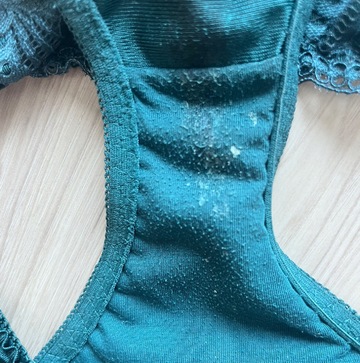 もう既にパンツ臭くなった！笑笑🩷🩷🩷