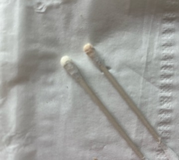 耳垢🩷右の方が沢山汚れてた🩷🩷🩷