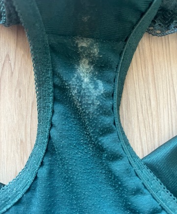 パンツこんなに汚れちゃったぁ???