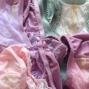 この中のどれか1枚が今日旅立ち🩷🩷🩷