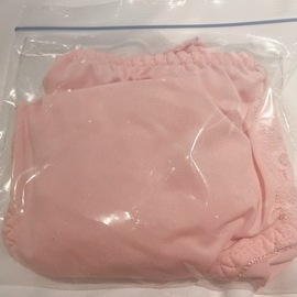 全身の臭い匂いを脱臭し続けて、汚れた臭いパンツを持って帰りた