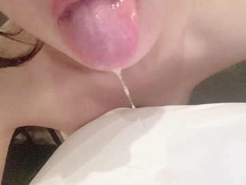 臭い匂いと何度も顔騎されて、顔ベチャベチャにされて興奮したい