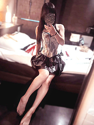 夢子女王様(28)
